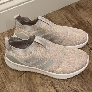 Adidas Cloudfoam slip on sneakers 8.5